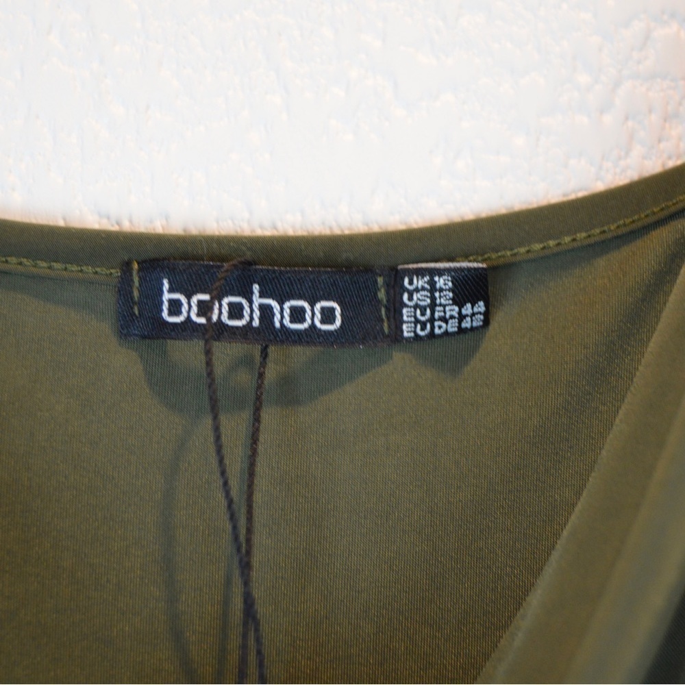 Boohoo Drape Cowl Neck Slip Dress Side Slit Size 12 Vamp Slinky Seductive NWOT - Picture 3 of 6